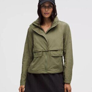 Lululemon Always Effortless Classic-Fit Jacket size 4 EUC, Color: Bay Leaf Green